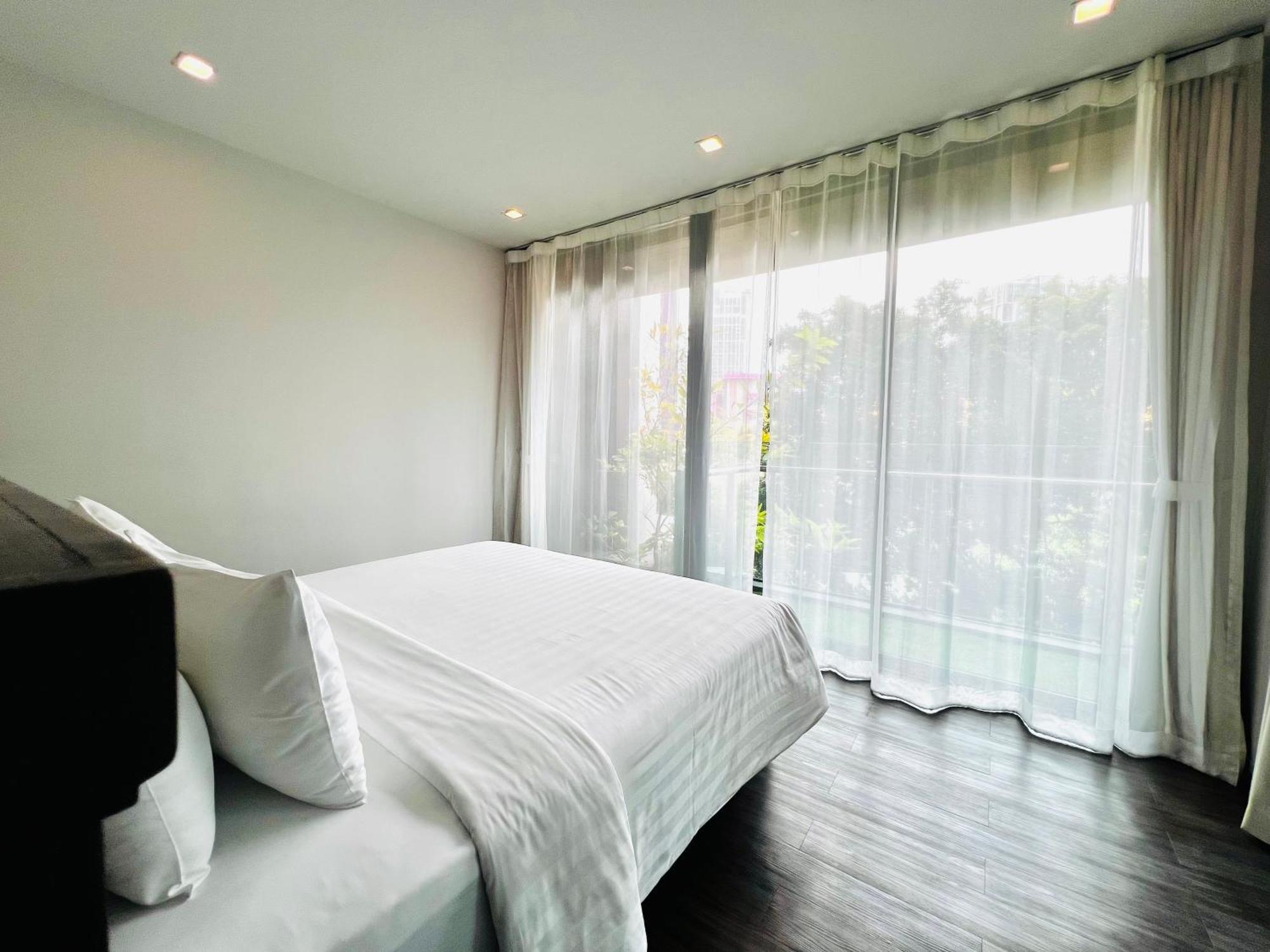 Civic Horizon Hotel & Residence Bangkok Exterior foto